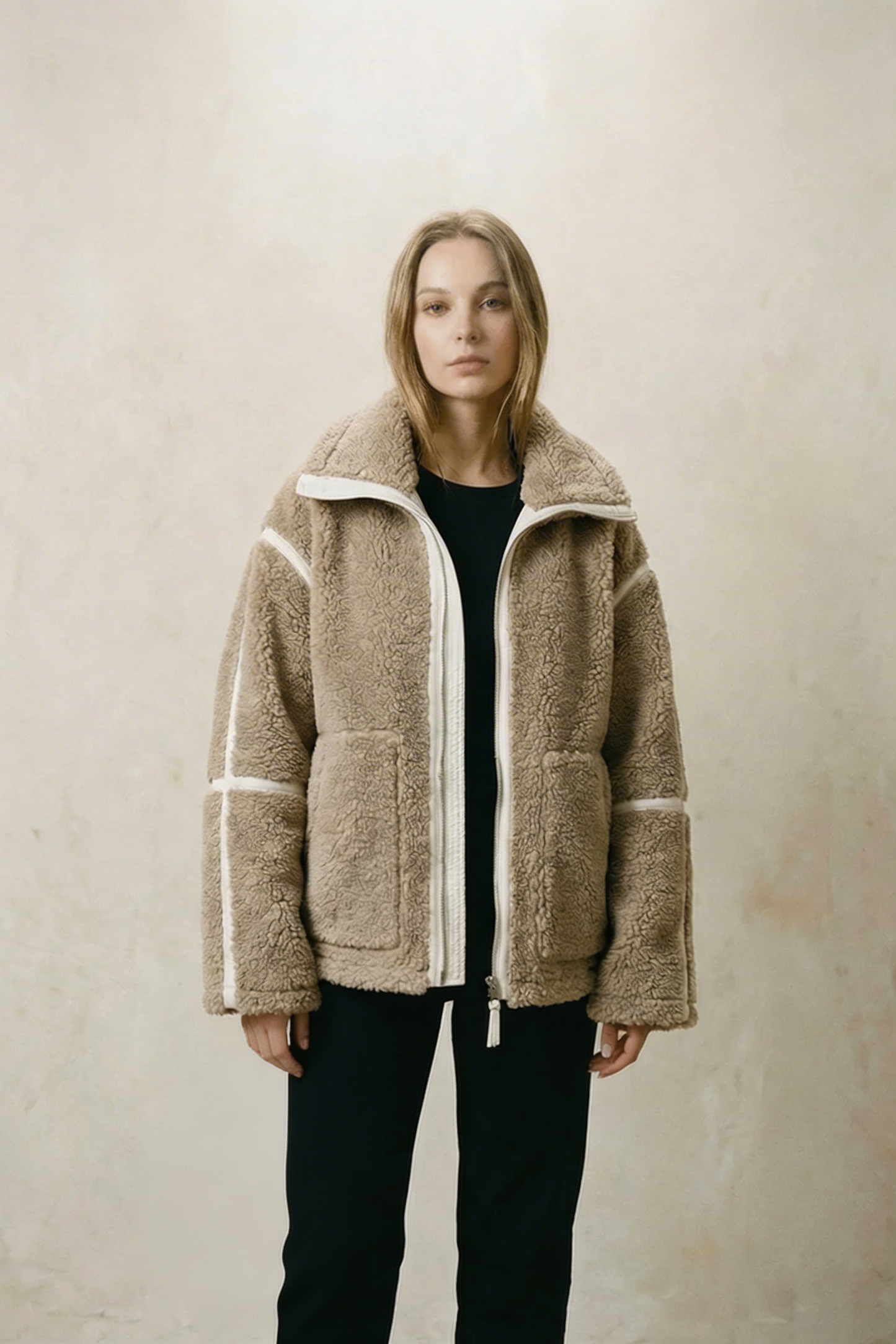 Oversized Sherpa Fleece Jacket – Soft Comfort for Everyday Wear