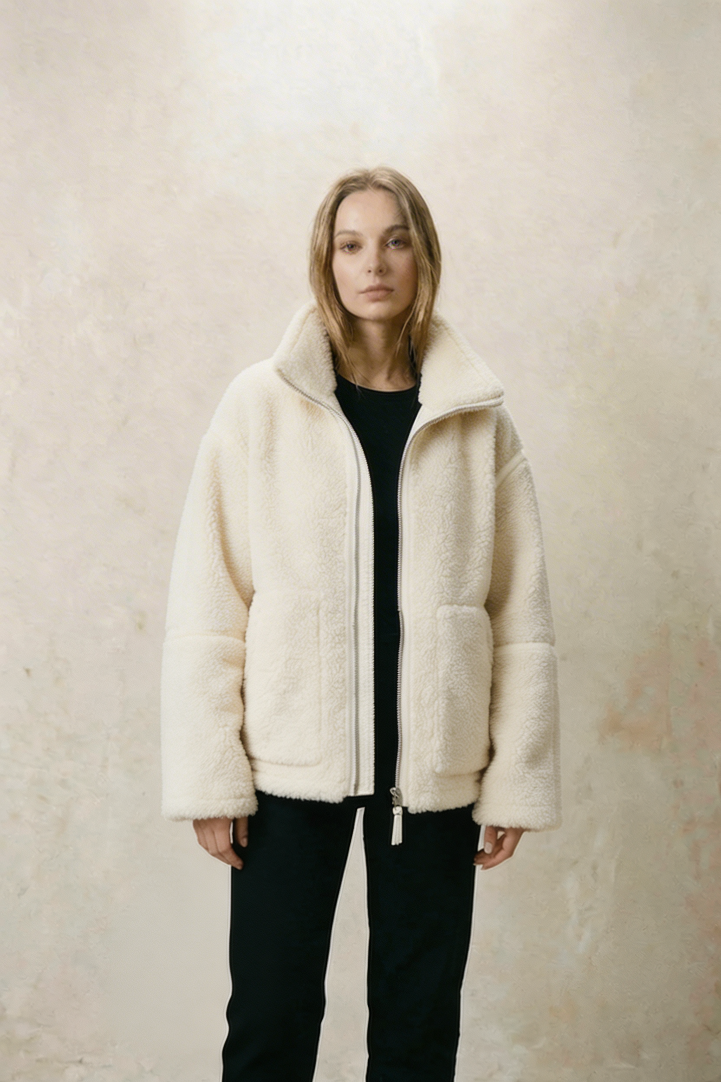Oversized Sherpa Fleece Jacket – Soft Comfort for Everyday Wear